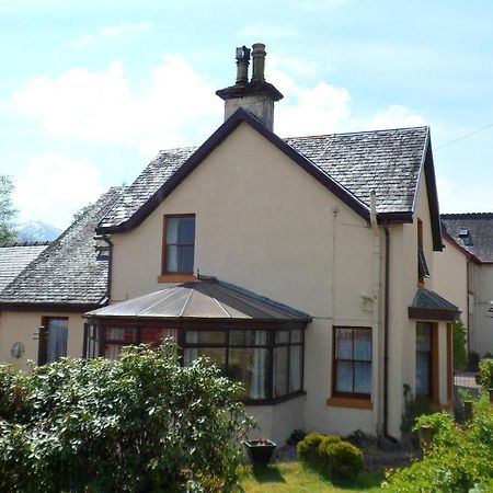 Oyo Inverour Guest House Gairlochy エクステリア 写真