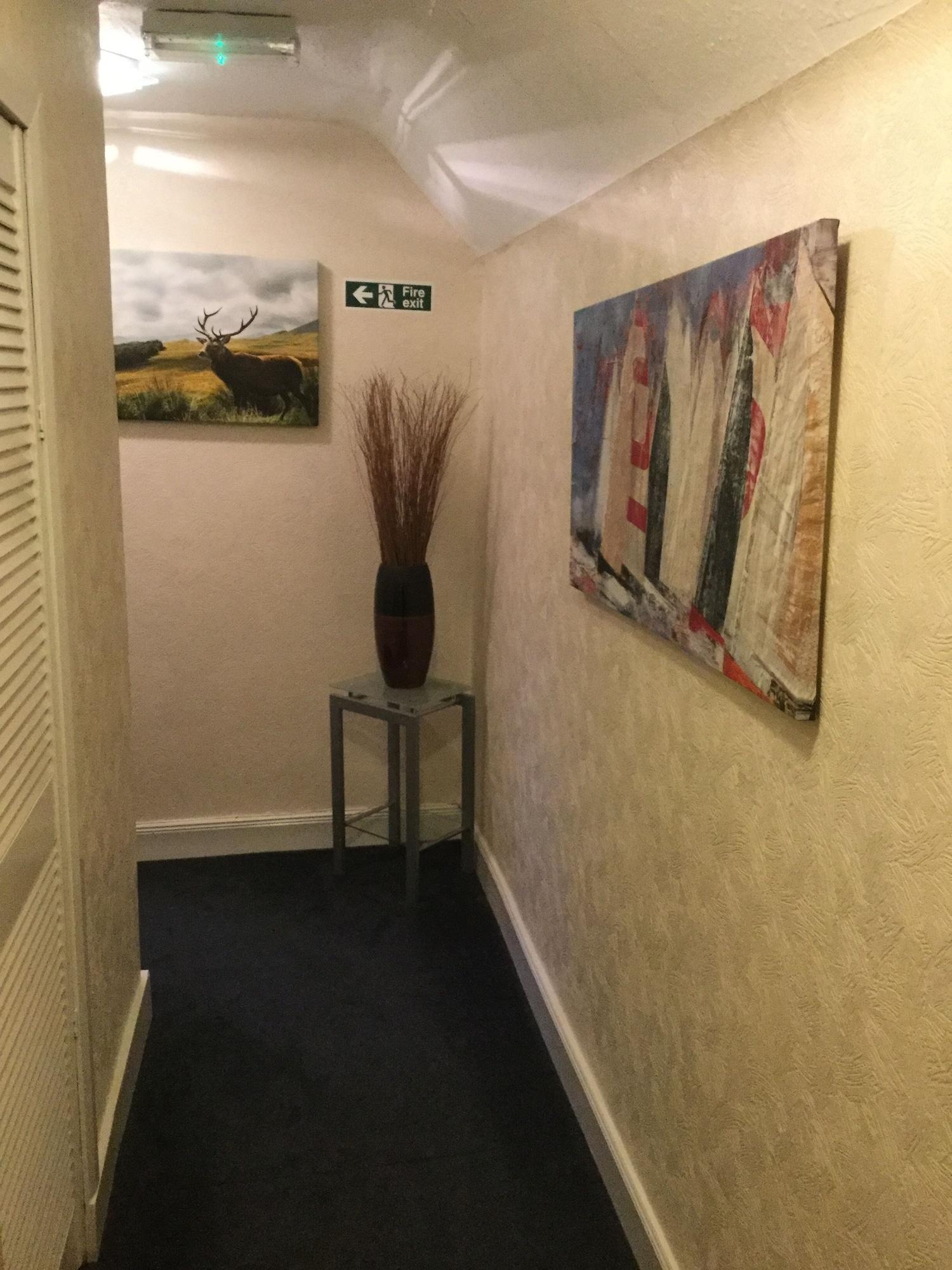 Oyo Inverour Guest House Gairlochy エクステリア 写真