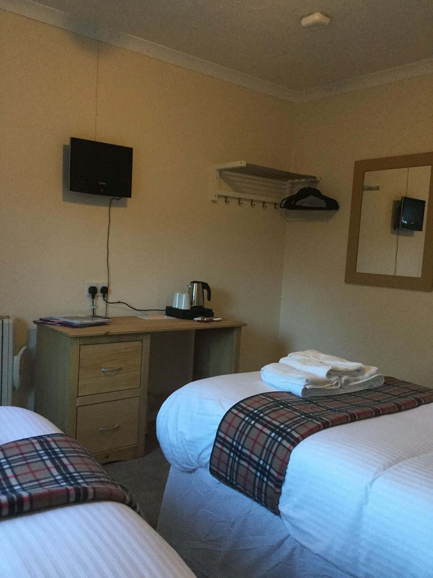 Oyo Inverour Guest House Gairlochy エクステリア 写真